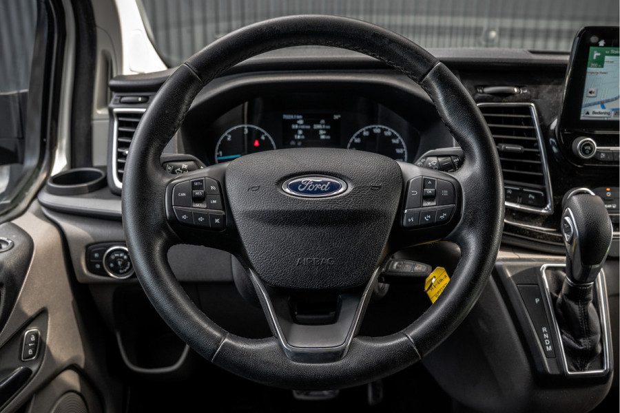Ford Transit Custom 2.0 EcoBlue L2H1 | 170 PK | Automaat | DC 5-Zits | LED | Camera | Carplay | Cruise | PDC | Trekhaak