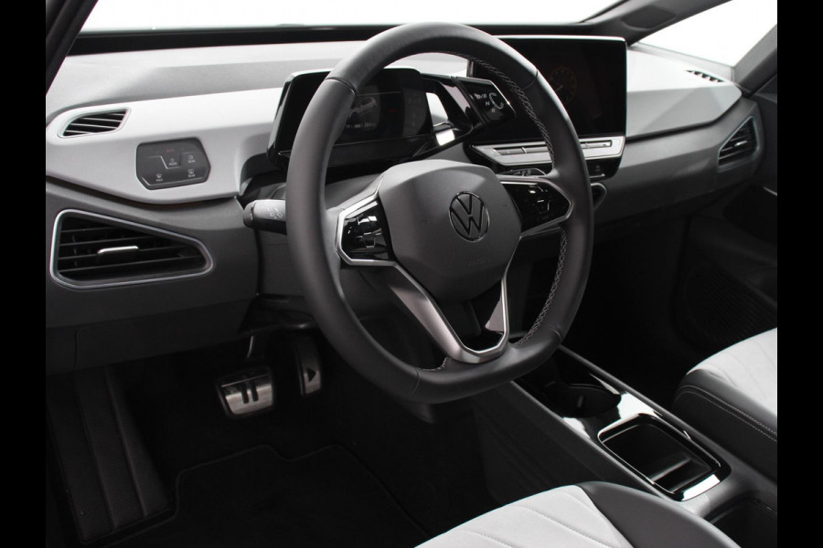 Volkswagen ID.3 Pro Edition 204pk Warmtepomp 18"Lichtmetalen Velgen Navigatie Camera Adaptive Cruise Control Climate Control