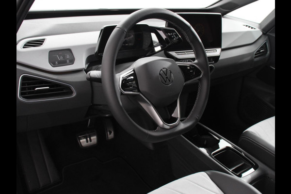 Volkswagen ID.3 Pro Edition 204pk Warmtepomp 18"Lichtmetalen Velgen Navigatie Camera Adaptive Cruise Control Climate Control