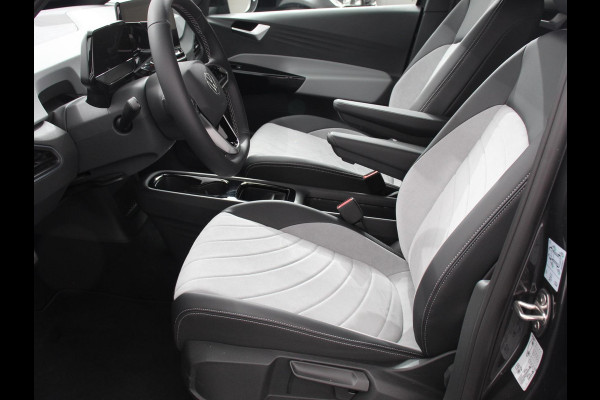 Volkswagen ID.3 Pro Edition 204pk Warmtepomp 18"Lichtmetalen Velgen Navigatie Camera Adaptive Cruise Control Climate Control