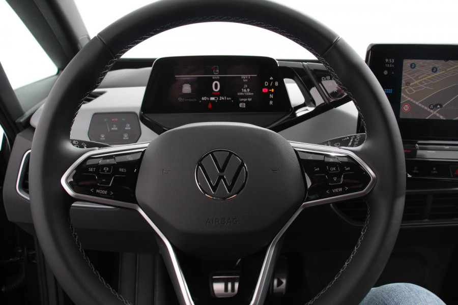 Volkswagen ID.3 Pro Edition 204pk Warmtepomp 18"Lichtmetalen Velgen Navigatie Camera Adaptive Cruise Control Climate Control