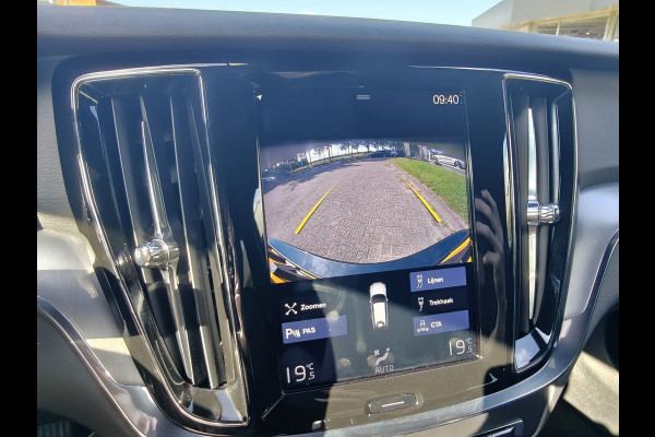 Volvo V60 T5 252PK Momentum | BLIS | Trekhaak | Elektr. Kofferklep | Carplay | ACC | PDC V+A | Camera Achter |