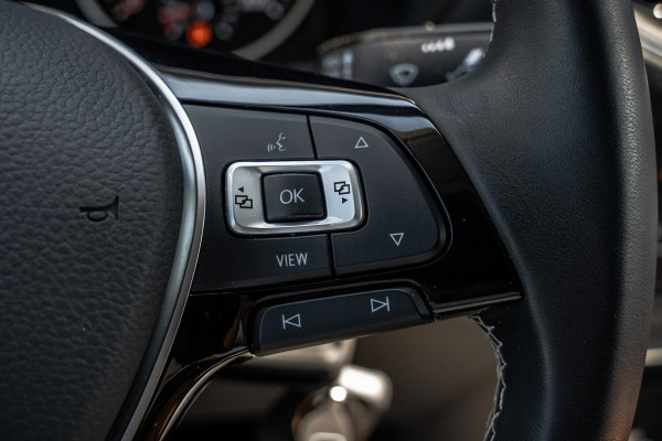 Volkswagen Crafter 2.0 TDI L4H3 | 177 PK | Automaat | LED | Camera | Carplay | Cruise | PDC | Airco | Trekhaak