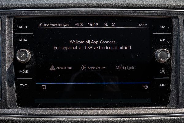 Volkswagen Crafter 2.0 TDI L4H3 | 177 PK | Automaat | LED | Camera | Carplay | Cruise | PDC | Airco | Trekhaak