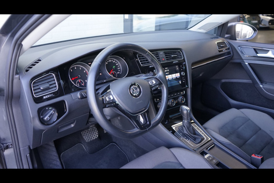 Volkswagen Golf 7.5 1.5 TSI R-Line ACC|ALCANTARA|CLIMA|DYNAUDIO|FULL LED|NAVIGATIE|STOELVERWARMING