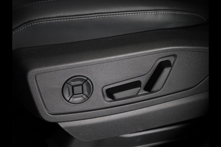 Audi Q5 Sportback S edition Competition e-hybrid 367 pk | Panorama-glasdak | Trekhaak, elektr | MMI experience plus met B&O | MMI bijrijdersdisplay |