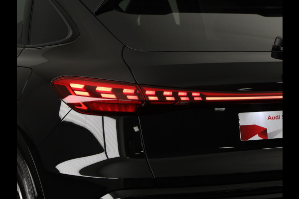 Audi Q5 Sportback S edition Competition e-hybrid 367 pk | Panorama-glasdak | Trekhaak, elektr | MMI experience plus met B&O | MMI bijrijdersdisplay |