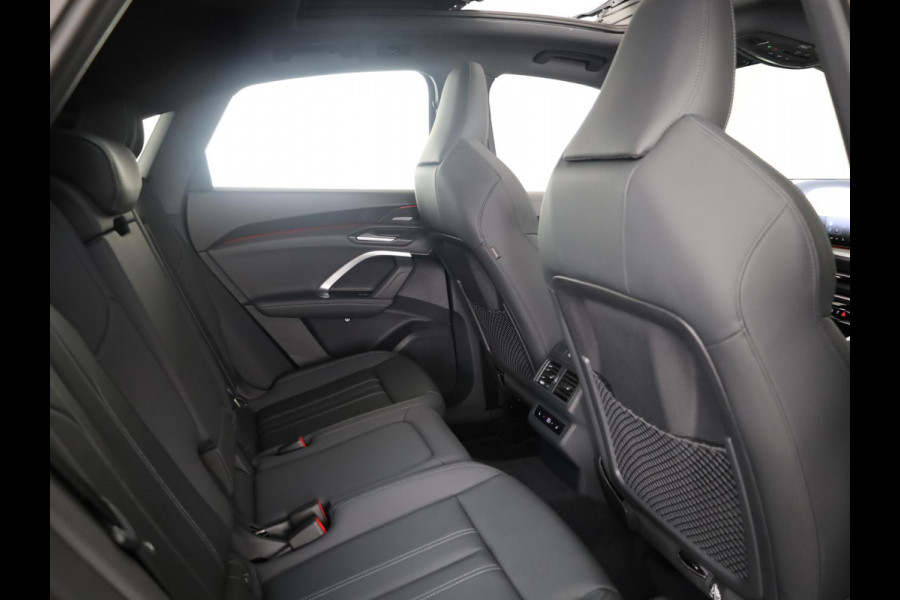 Audi Q5 Sportback S edition Competition e-hybrid 367 pk | Panorama-glasdak | Trekhaak, elektr | MMI experience plus met B&O | MMI bijrijdersdisplay |