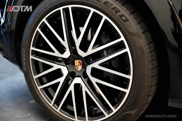 Porsche Cayenne Coupé 3.0 E-Hybrid | Black Edition | Sportdesign | Trekhaak