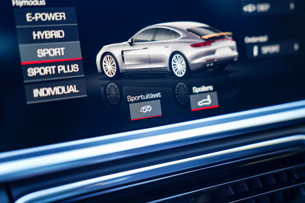 Porsche Panamera 2.9 4 E-Hybrid | Sport uitlaat | Luchtvering | Bose Sound | Schuifdak | Luxe Leder | SportChrono | 100% onderhoud