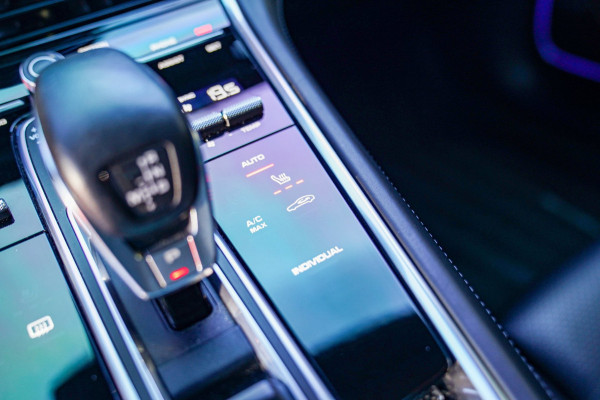 Porsche Panamera 2.9 4 E-Hybrid | Sport uitlaat | Luchtvering | Bose Sound | Schuifdak | Luxe Leder | SportChrono | 100% onderhoud