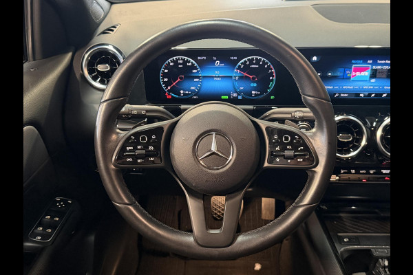 Mercedes-Benz GLA 250 e Progressive 17"/Widescreen/Stoelverwarming/DAB/Apple Carplay & Android Auto/Navigatie/Climate/PDC v+a