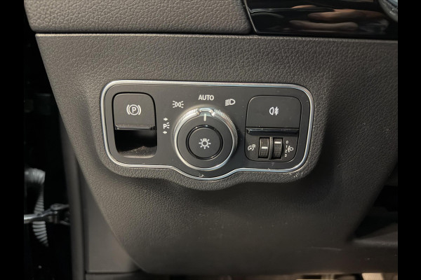 Mercedes-Benz GLA 250 e Progressive 17"/Widescreen/Stoelverwarming/DAB/Apple Carplay & Android Auto/Navigatie/Climate/PDC v+a