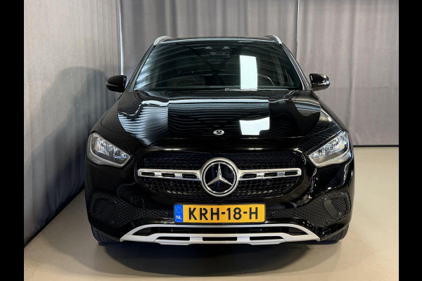 Mercedes-Benz GLA 250 e Progressive 17"/Widescreen/Stoelverwarming/DAB/Apple Carplay & Android Auto/Navigatie/Climate/PDC v+a