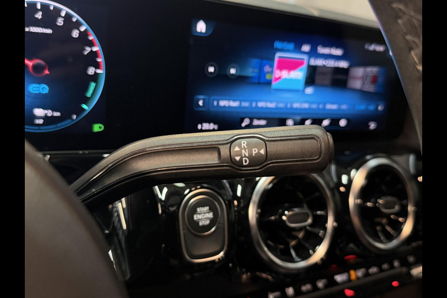 Mercedes-Benz GLA 250 e Progressive 17"/Widescreen/Stoelverwarming/DAB/Apple Carplay & Android Auto/Navigatie/Climate/PDC v+a