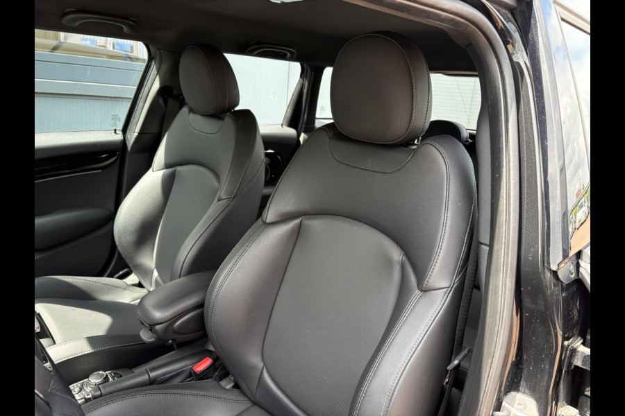 MINI 5-deurs 1.5 Cooper 136pk 5-drs. LEDER/NAVI/CARPLAY/CLIMA/CRUISE/PDC/LED