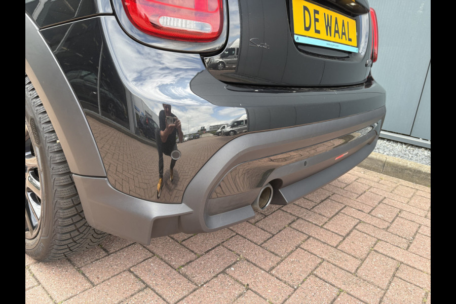 MINI 5-deurs 1.5 Cooper 136pk 5-drs. LEDER/NAVI/CARPLAY/CLIMA/CRUISE/PDC/LED