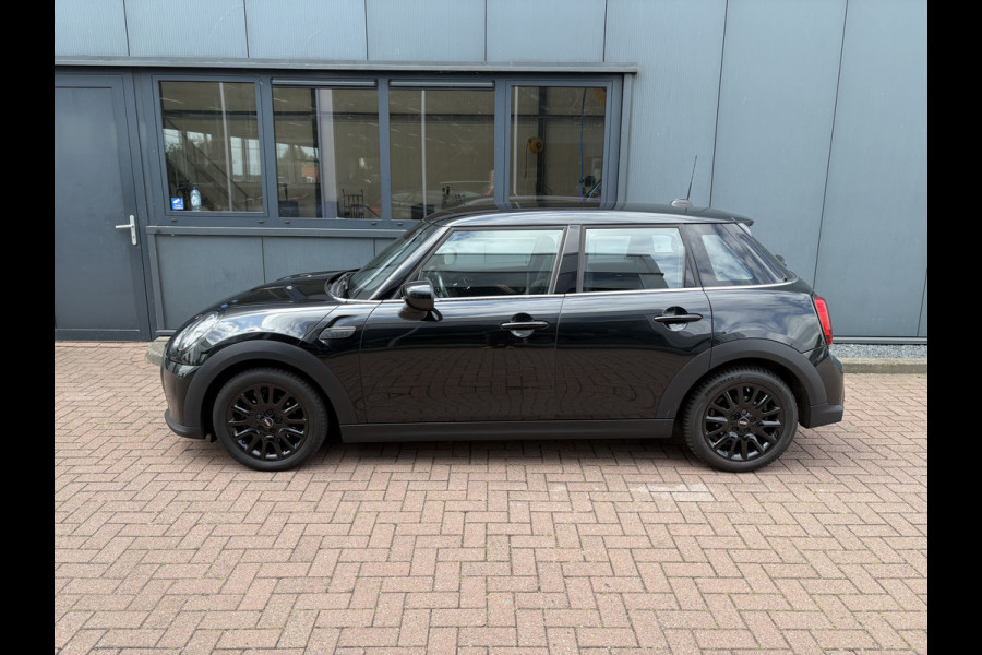 MINI 5-deurs 1.5 Cooper 136pk 5-drs. LEDER/NAVI/CARPLAY/CLIMA/CRUISE/PDC/LED