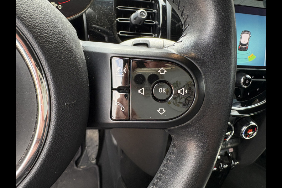 MINI 5-deurs 1.5 Cooper 136pk 5-drs. LEDER/NAVI/CARPLAY/CLIMA/CRUISE/PDC/LED
