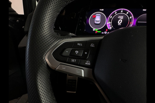 Volkswagen Golf 1.5 eTSI Pano|HuD|Trekhaak|360 Camera|Keyless|ACC|Sfeer|Lane Assist