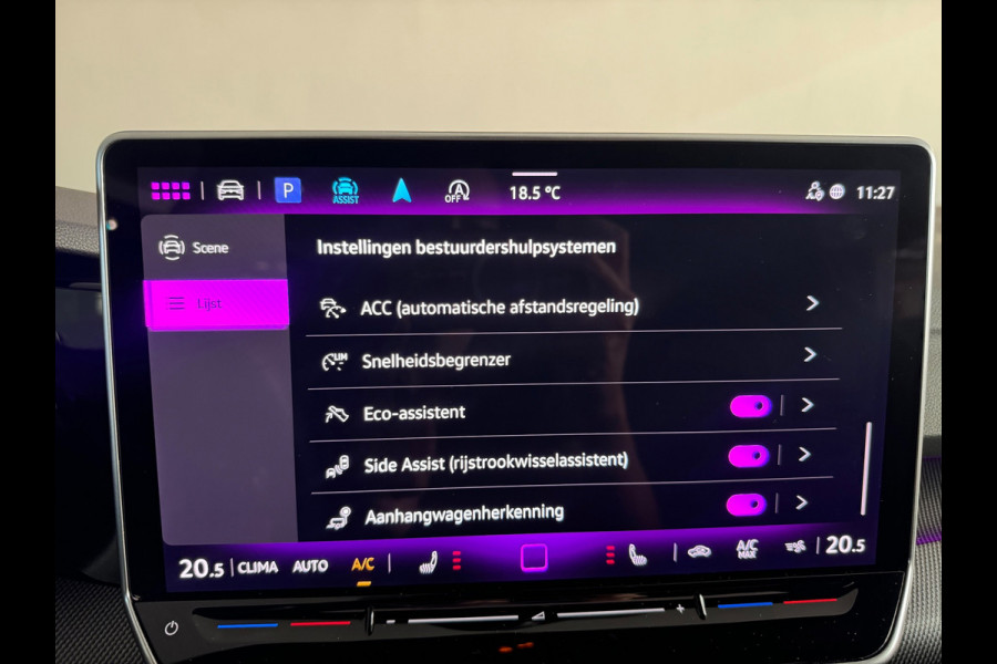 Volkswagen Golf 1.5 eTSI Pano|HuD|Trekhaak|360 Camera|Keyless|ACC|Sfeer|Lane Assist