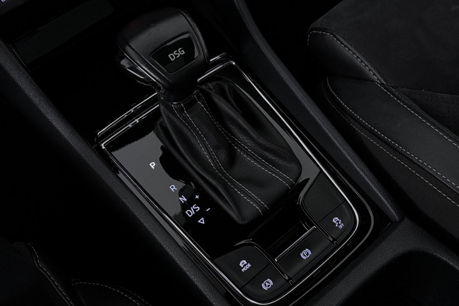 Škoda Kodiaq 1.5 TSI Business Edition Plus 7p. (PANORAMADAK, TREKHAAK WEGKLAPBAAR, STUUR-/STOELVERWARMING, CAMERA, MASSAGE STOELEN