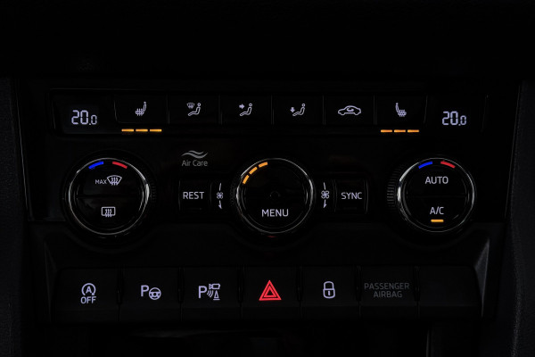 Škoda Kodiaq 1.5 TSI Business Edition Plus 7p. (PANORAMADAK, TREKHAAK WEGKLAPBAAR, STUUR-/STOELVERWARMING, CAMERA, MASSAGE STOELEN