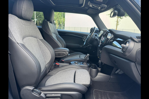 MINI Cooper SE |17"LMV | Panorama | Harm/Kardon | Head-up | Leder | Camera | Comfort