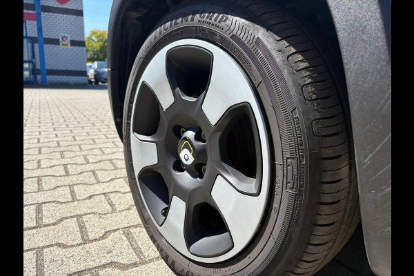 Fiat Panda 1.0 Hybrid Pandina (BOVAG/RIJKLAARPRIJS)