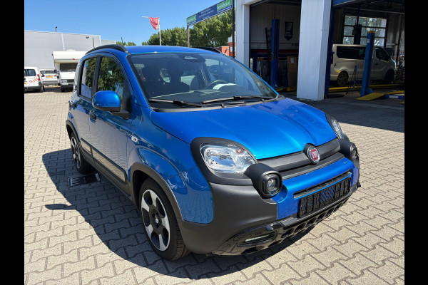 Fiat Panda 1.0 Hybrid Pandina (BOVAG/RIJKLAARPRIJS)