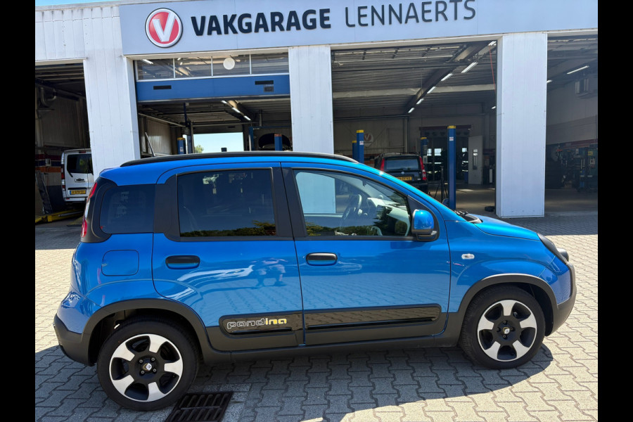 Fiat Panda 1.0 Hybrid Pandina (BOVAG/RIJKLAARPRIJS)