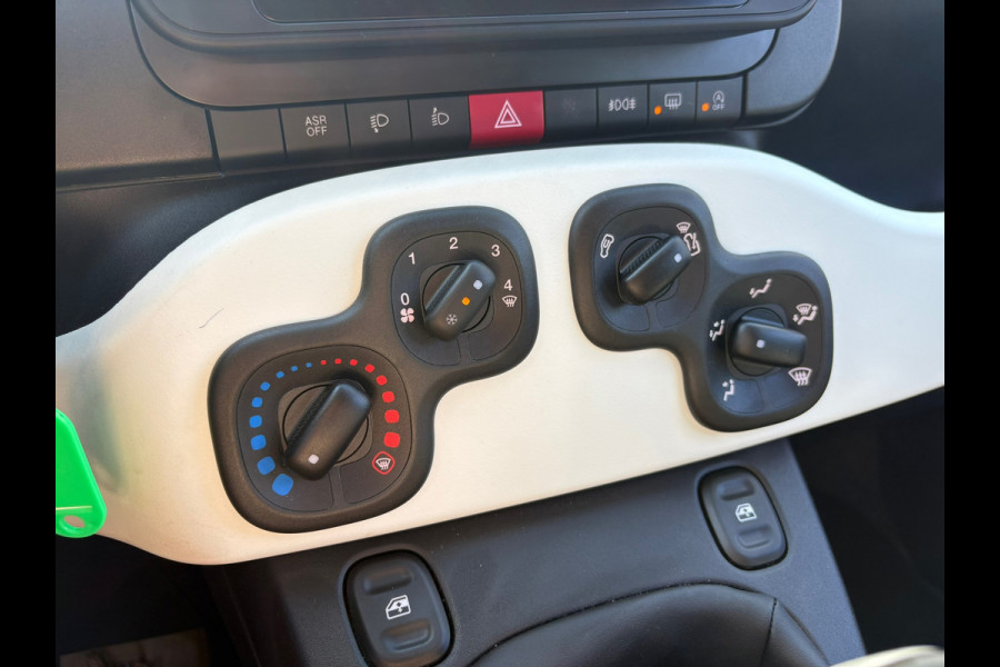 Fiat Panda 1.0 Hybrid Pandina (BOVAG/RIJKLAARPRIJS)
