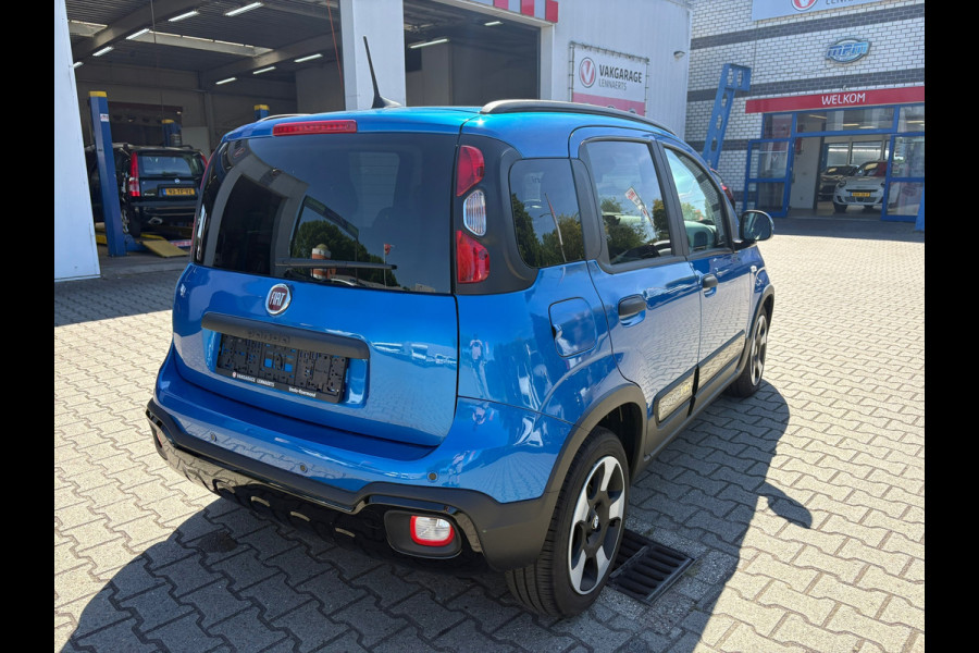 Fiat Panda 1.0 Hybrid Pandina (BOVAG/RIJKLAARPRIJS)
