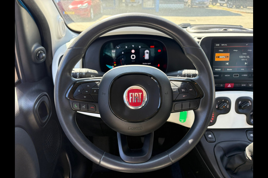 Fiat Panda 1.0 Hybrid Pandina (BOVAG/RIJKLAARPRIJS)