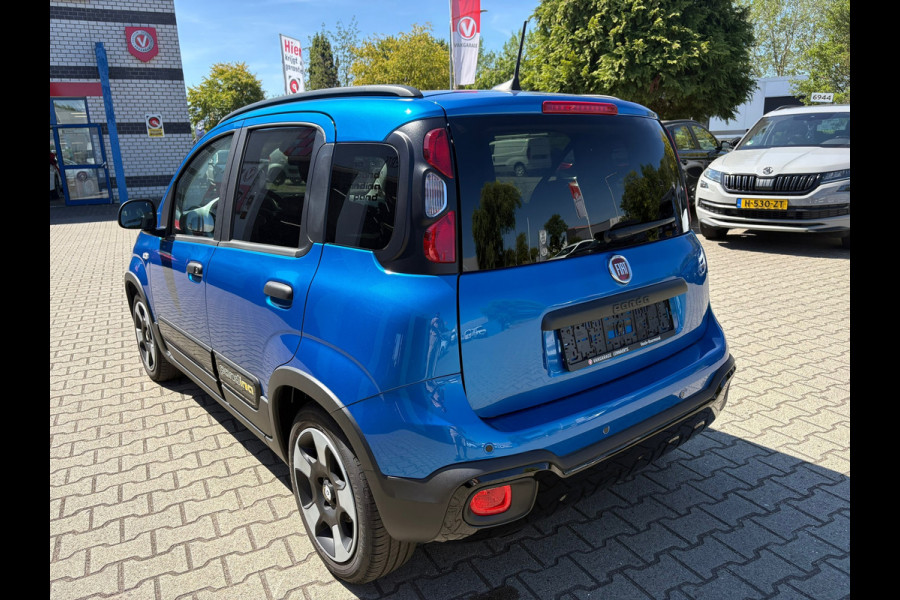 Fiat Panda 1.0 Hybrid Pandina (BOVAG/RIJKLAARPRIJS)