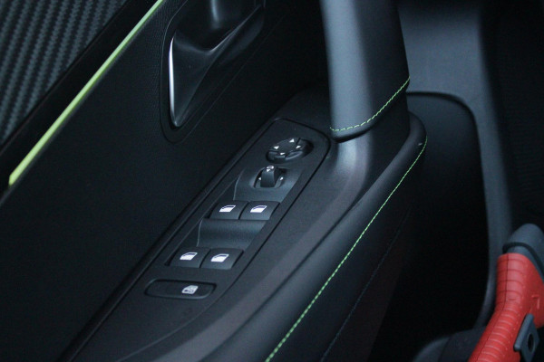 Peugeot e-2008 EV GT PACK 156PK 54 kWh | PANORAMISCH SCHUIF/KANTEL DAK | ALCANTARA EXECUTIVE INTERIOR INCL. VERWARMBARE VOORSTOELEN EN ELEKTRISCH VERSTELBARE BESTUURDERSSTOEL MET MASSAGE FUNCTIE | 18" LICHTMETALEN VELGEN "EVISSA" | VISION NAVIGATION & DRIVE ASSIST PLUS PACK: NAVIGATIE/DRAADLOZE TELEFOONLADER/ADAPTIVE CRUISE CONTROL MET LANE KEEPING & POSITIONING ASSIST INCL. STOP & GO FUNCTIE/HD-CAMERA VOOR/PASSIEVE DODEHOEKBEWAKING EN INSTAPVERLICHTING | WINTERPACK: STOELVERWARMING | WARMTEPOMP! | DRAADLOZE APPLE CARPLAY/ANDROID AUTO | FULL LED KOPLAMPEN | ACHTERUITRIJ CAMERA | PARK