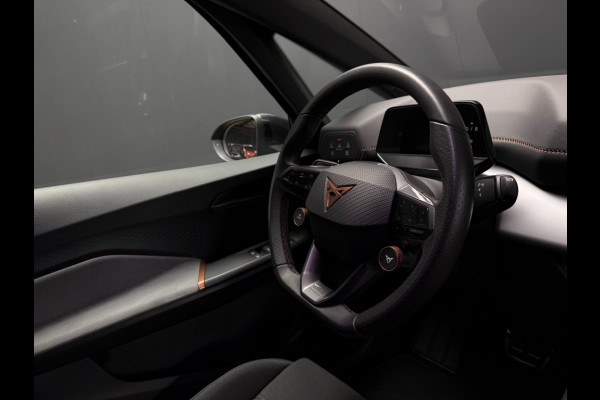 CUPRA Born CUPRA Born 546 km Limited 84 kw Adaptive cruise control, Achteruitrijcamera,Head-up