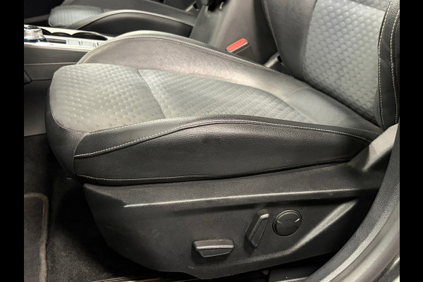 Ford FOCUS Wagon 1.5 EcoBoost*Automaat*Head-up*Winter-Pakket*elect-Klep*Apple-Carplay*PDC*