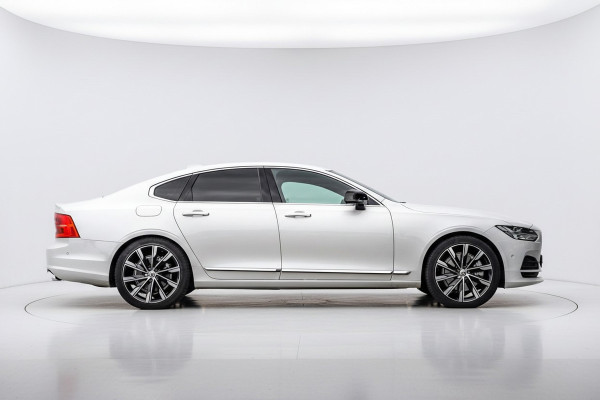 Volvo S90 2.0 T8 AWD Inscription /Pano/massage/B&W/360