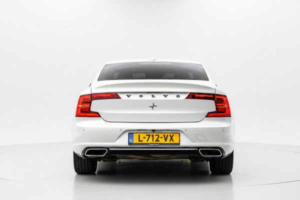 Volvo S90 2.0 T8 AWD Inscription /Pano/massage/B&W/360