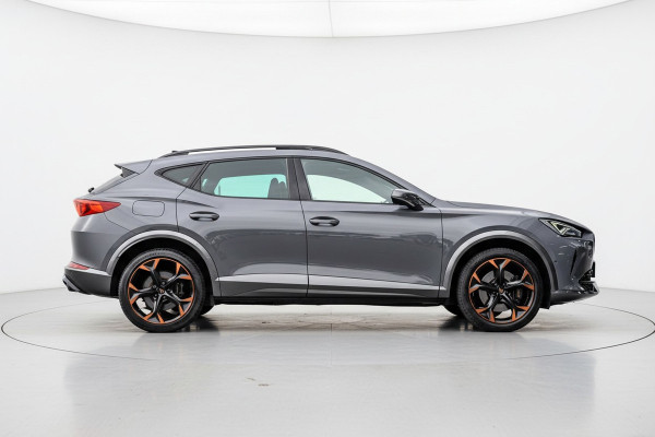 CUPRA Formentor 2.0 TSI 4DRIVE /Pano/Carbon/Kuipstoelen/310pk