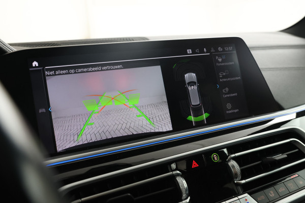 BMW X5 xDrive45e High Executive M-sport Full black Apple carplay