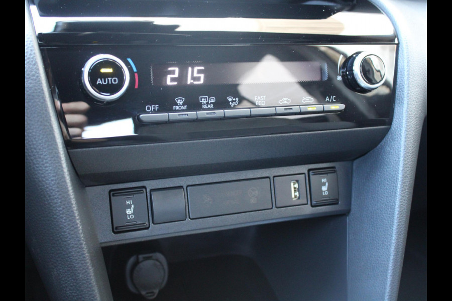 Toyota Yaris Cross 1.5 Hybrid Dynamic | APPLE CARPLAY / ANDROID AUTO | ADAPTIEVE CRUISE CONTROL |