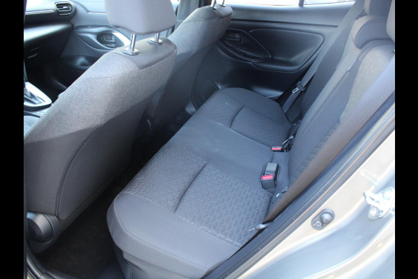 Toyota Yaris Cross 1.5 Hybrid Dynamic | APPLE CARPLAY / ANDROID AUTO | ADAPTIEVE CRUISE CONTROL |
