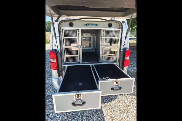Citroën Jumpy 2.0 BlueHDI 180 PK Automaat , Hondenvervoer ,Apk Aug 2027 , 1e eig. Ex overheid, Euro 6