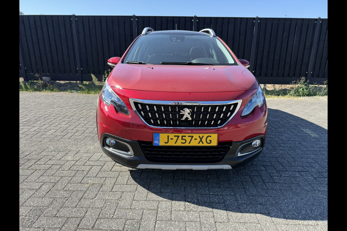 Peugeot 2008 1.2 PureTech GT-Line | AUTOMAAT | PDC | CAMERA | PANORAMADAK | LMV |