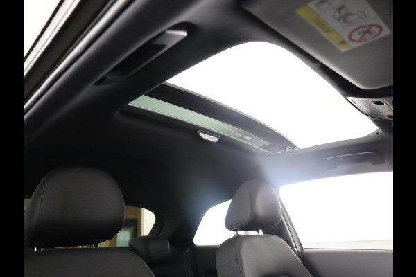Audi A1 1.0 TFSI Adrenalin 95pk | Automaat | Panoramadak | Parkeerhulp V+A | Alarm | Privacy glas