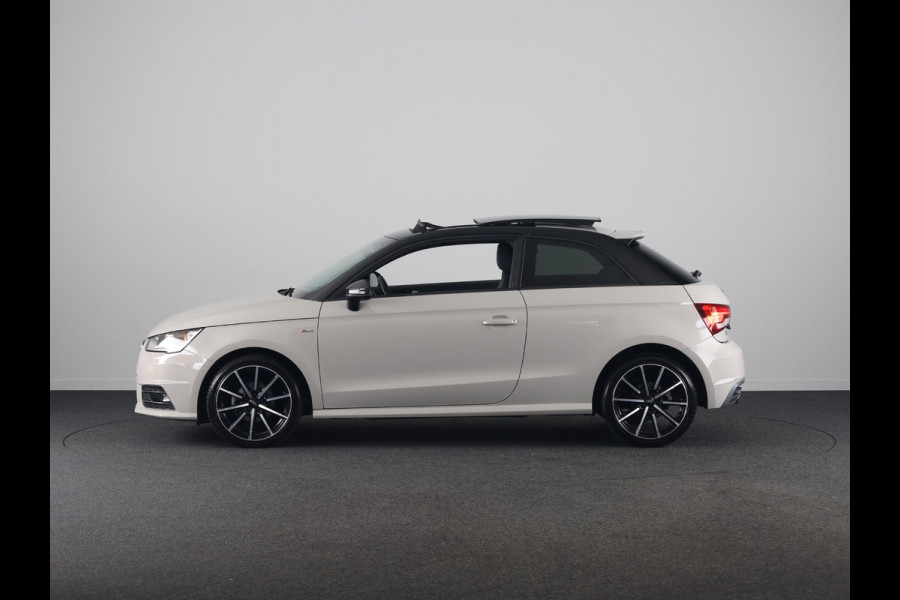 Audi A1 1.0 TFSI Adrenalin 95pk | Automaat | Panoramadak | Parkeerhulp V+A | Alarm | Privacy glas