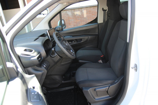 Opel Combo 1.5D L2H1 102PK Edition / Trekhaak / Multi stuur / App connect / cruise