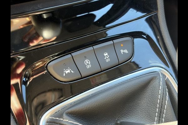 Opel Astra Sports Tourer 1.4 Business Executive 2e Eigenaar l 150pk l Carplay l Navi l Pdc V+A l Stoelvw-Stuurverw l Clima l Cruise l 18''Lmv l Halfleder l 6 Bak l Rijstrooksensor l N.A.P l Apk tot 08-2027
